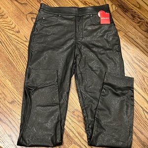 Spanx leather like slim pant